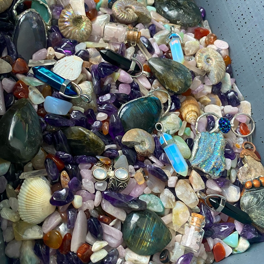 ✨CRYSTAL CONFETTI MIX✨